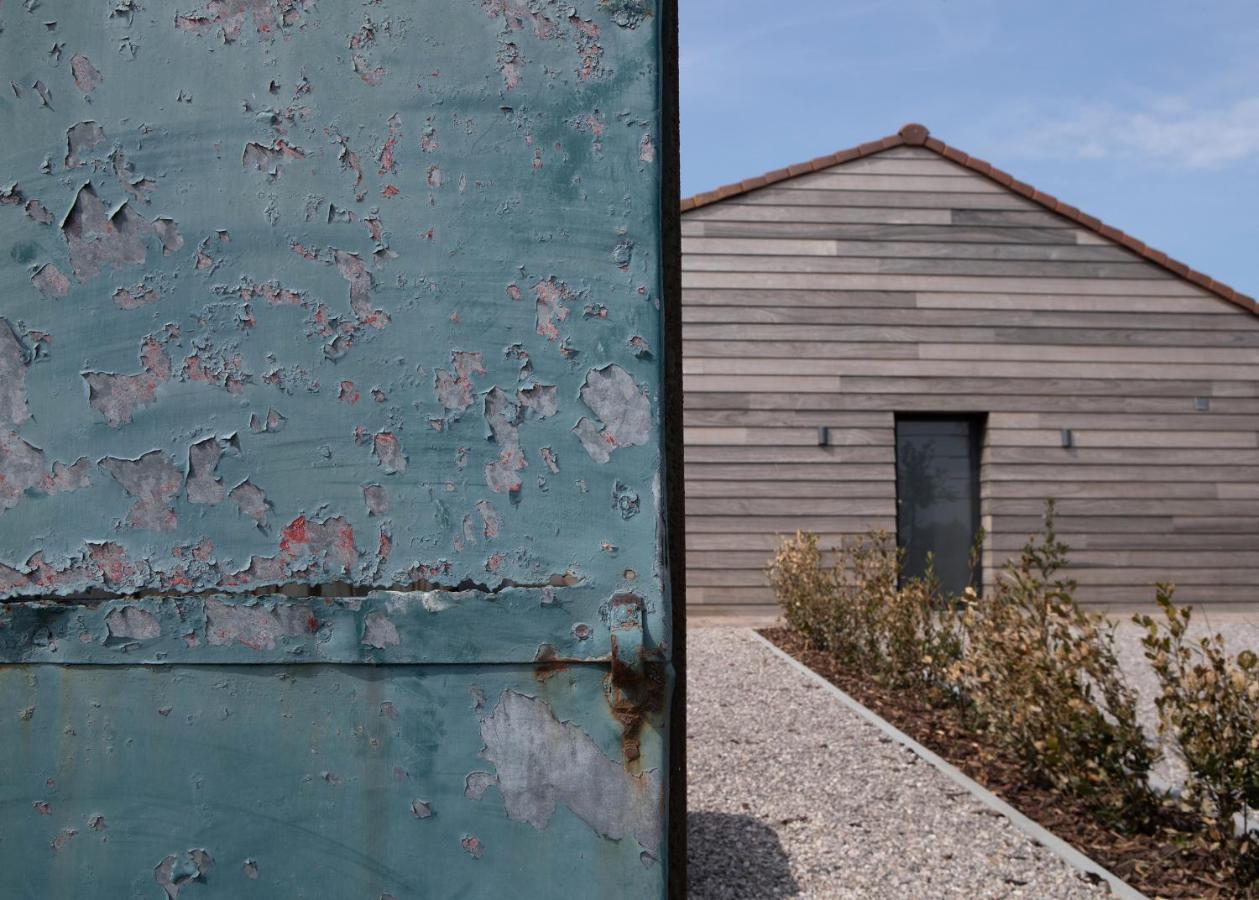 Landelijk Vakantiehuis In Diksmuide Met Een Tuin En Vijver Luaran gambar